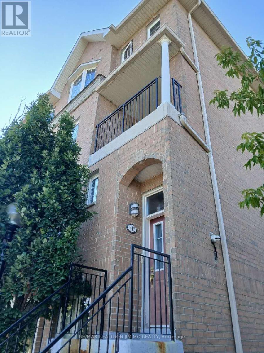 47, Master Bedroom - 312 Grandview Way, Toronto, Ontario  M2N 6V3 - Photo 2 - C12781838