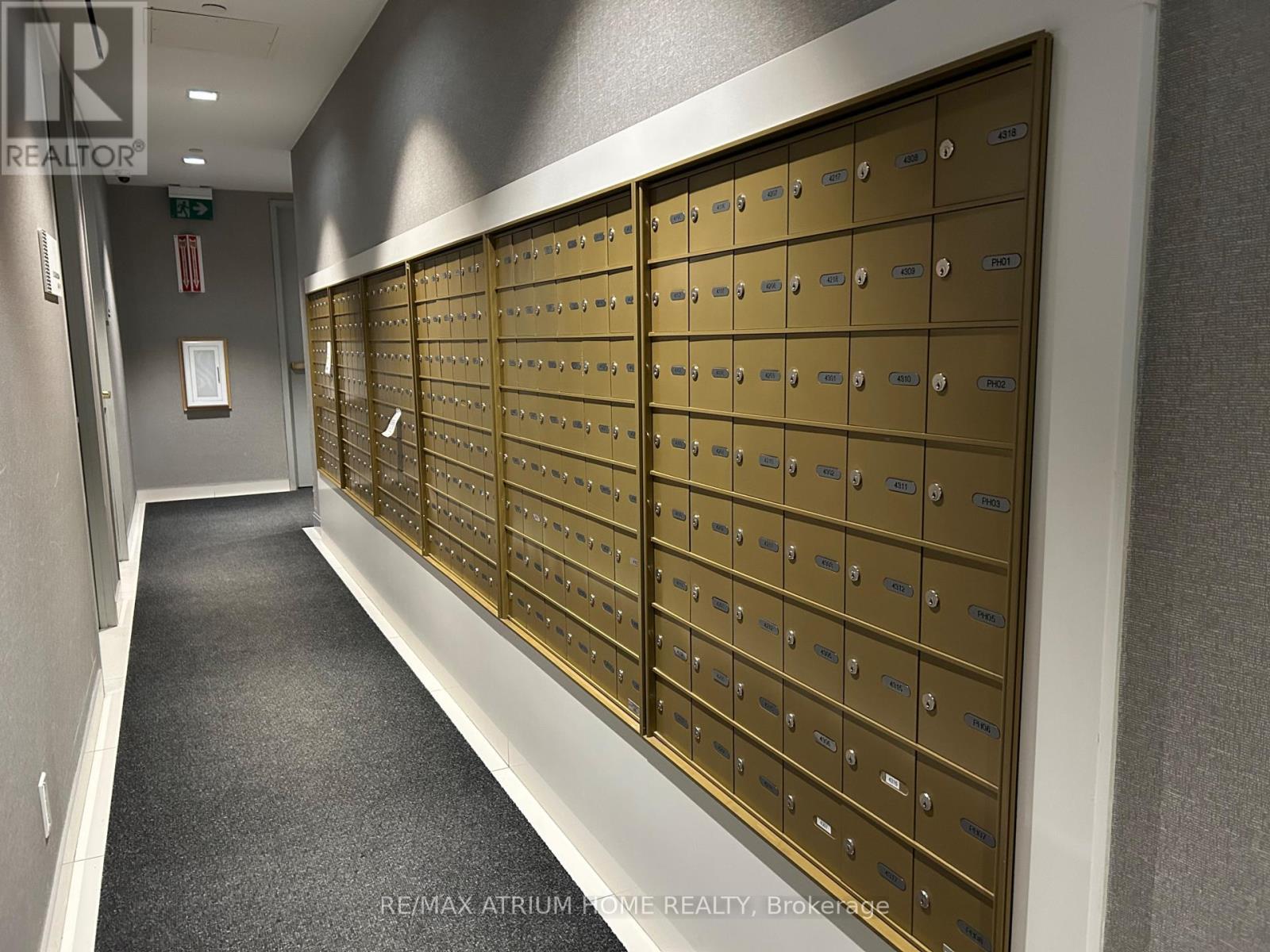 1117 - 85 Wood Street, Toronto, Ontario  M4Y 0E8 - Photo 15 - C12781850