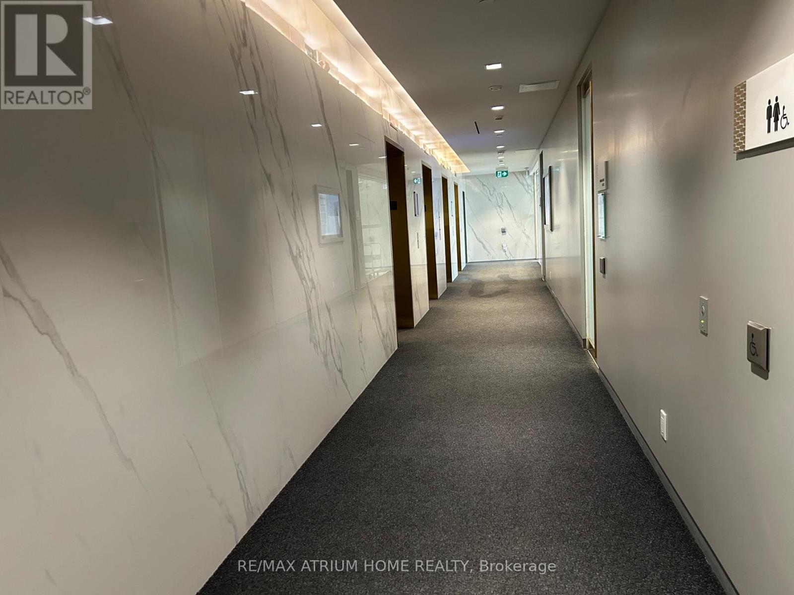 1117 - 85 Wood Street, Toronto, Ontario  M4Y 0E8 - Photo 3 - C12781850