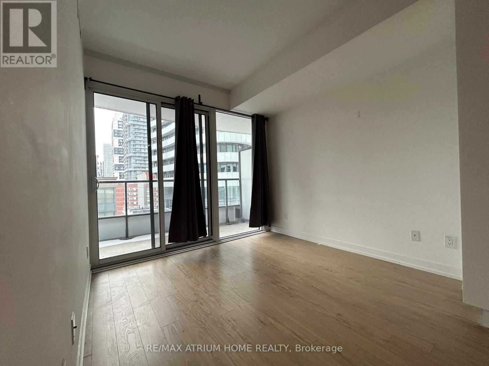 1117 - 85 Wood Street, Toronto, Ontario  M4Y 0E8 - Photo 6 - C12781850