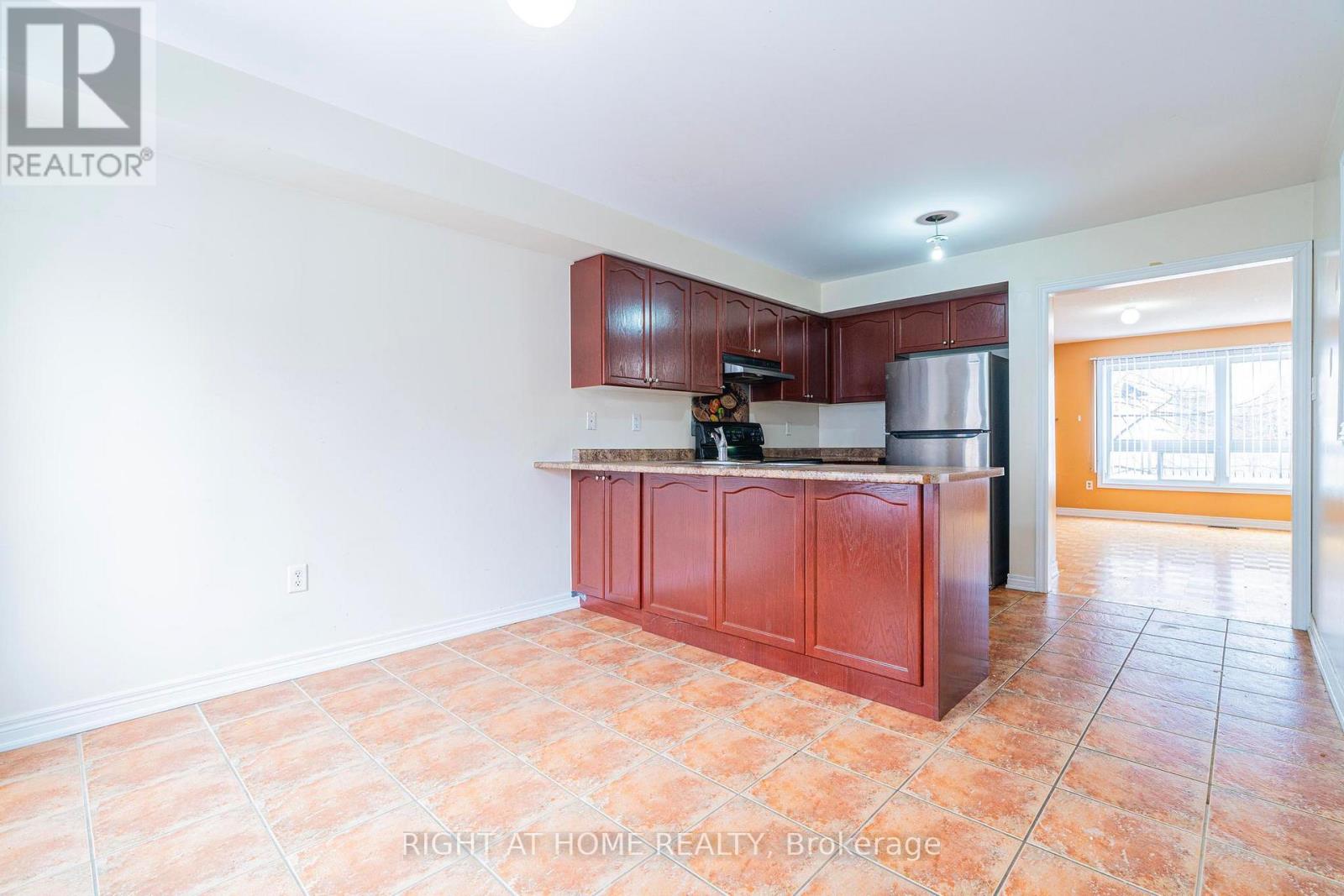 23 Ignatius Lane, Toronto, Ontario  M1E 2M8 - Photo 13 - E12781840