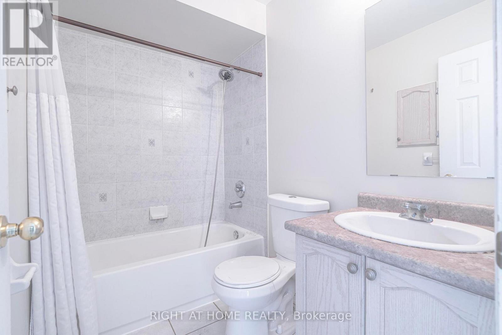 23 Ignatius Lane, Toronto, Ontario  M1E 2M8 - Photo 15 - E12781840