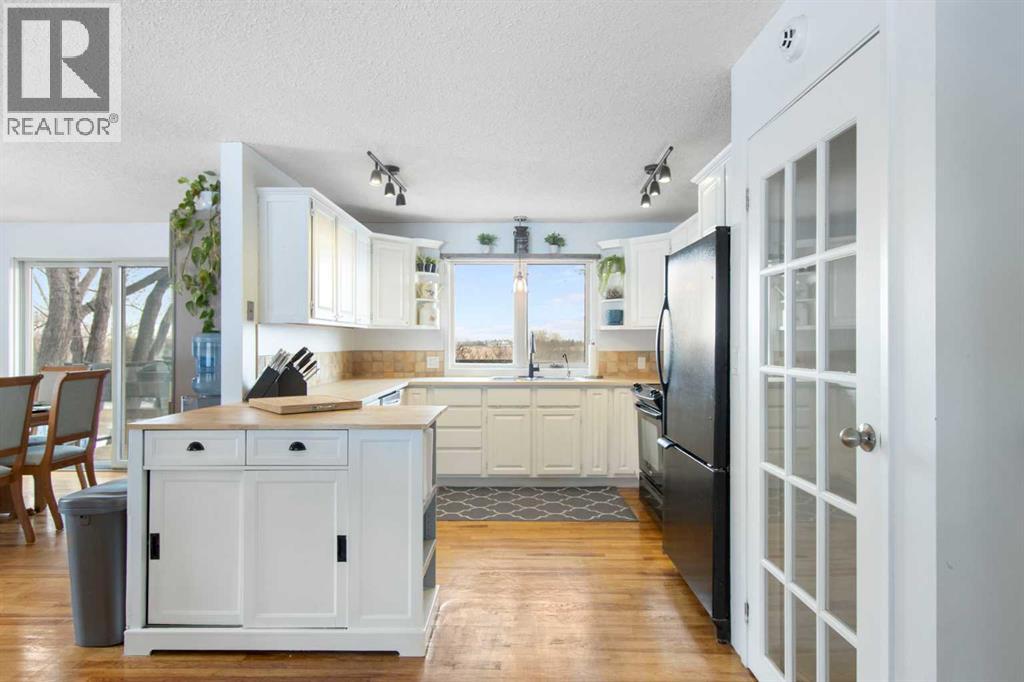 295059 Range Road 270, Rural Kneehill County, Alberta  T0M 0A0 - Photo 10 - A2285237