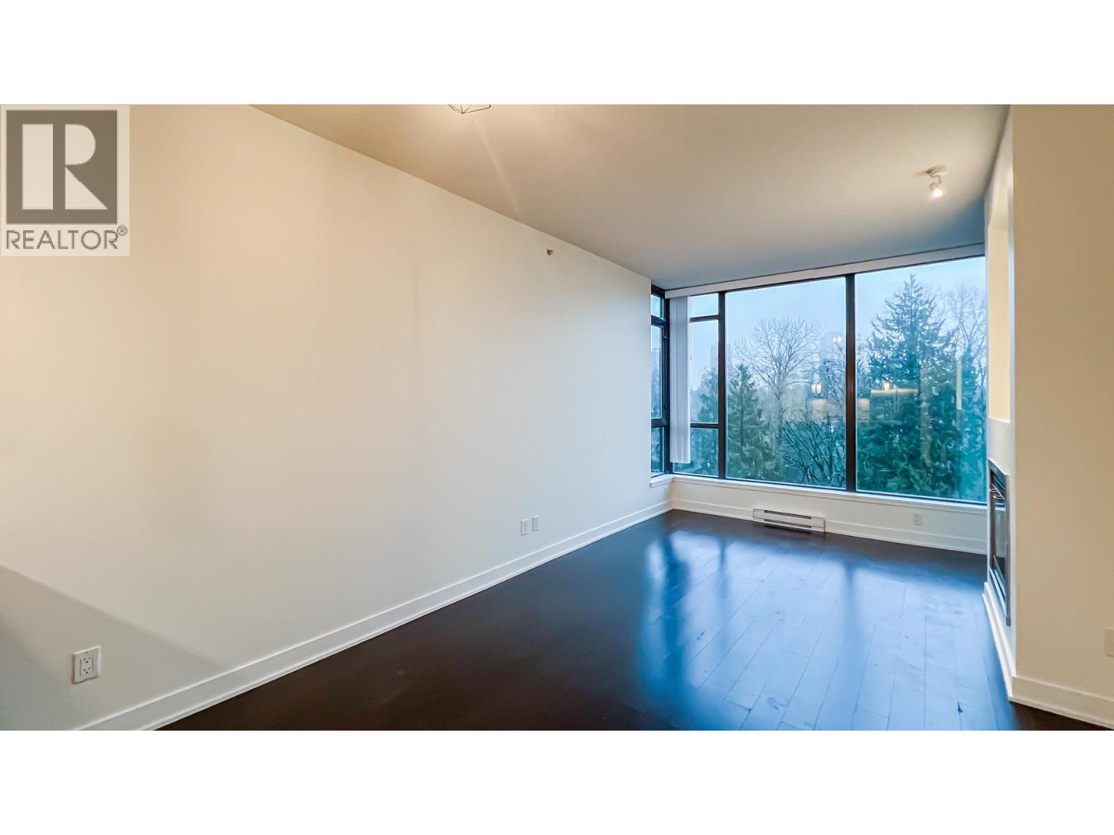 905 7088 18th Avenue, Burnaby, British Columbia  V3N 0A2 - Photo 5 - R3088970