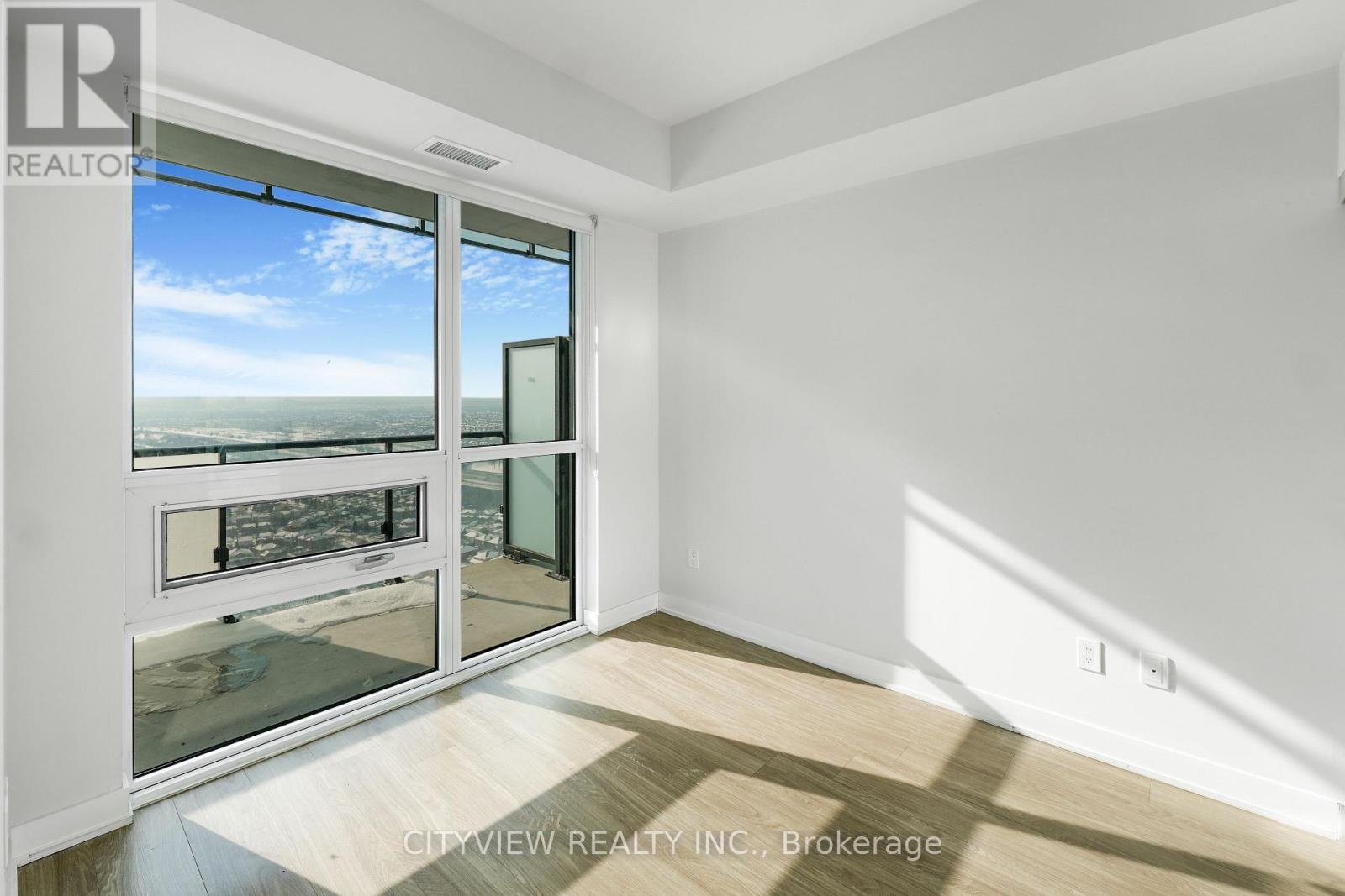 3507 - 430 Square One Drive, Mississauga, Ontario  L5B 0L6 - Photo 14 - W12781846