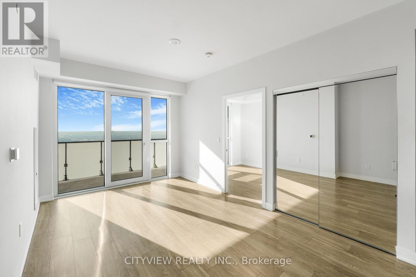 3507 - 430 Square One Drive, Mississauga, Ontario  L5B 0L6 - Photo 6 - W12781846