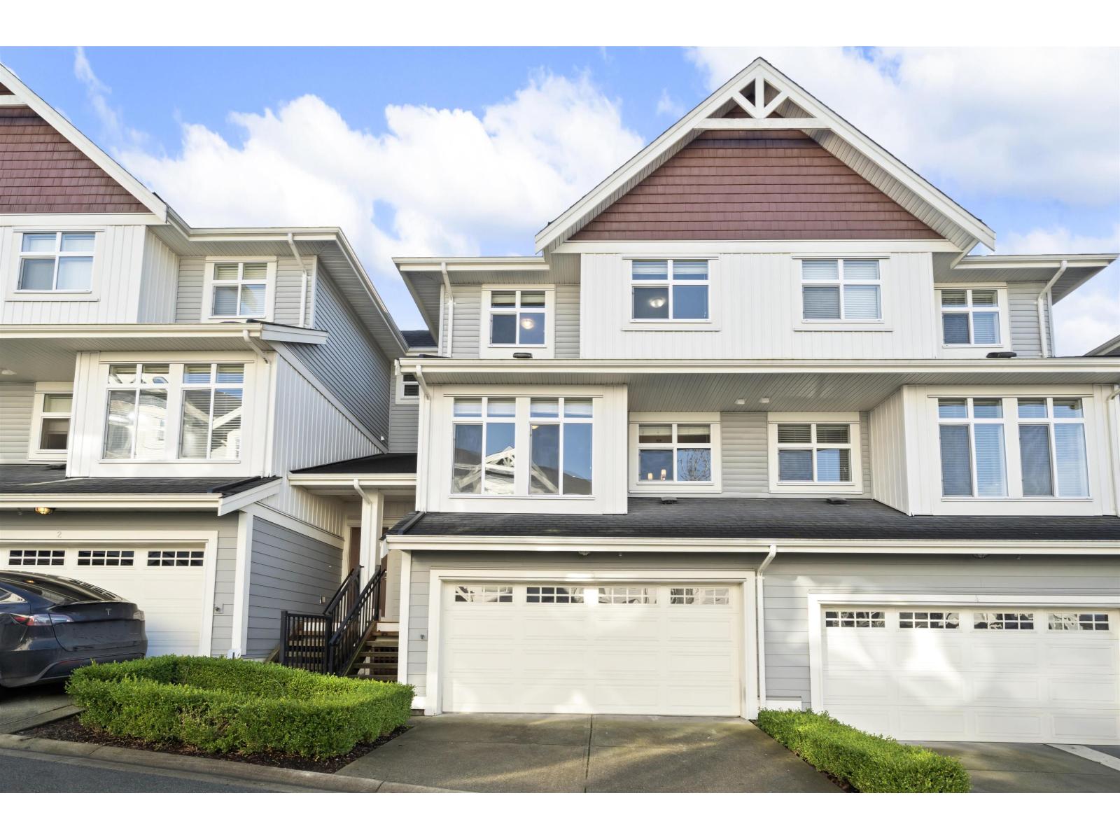 3 7198 179 STREET, Surrey, British Columbia