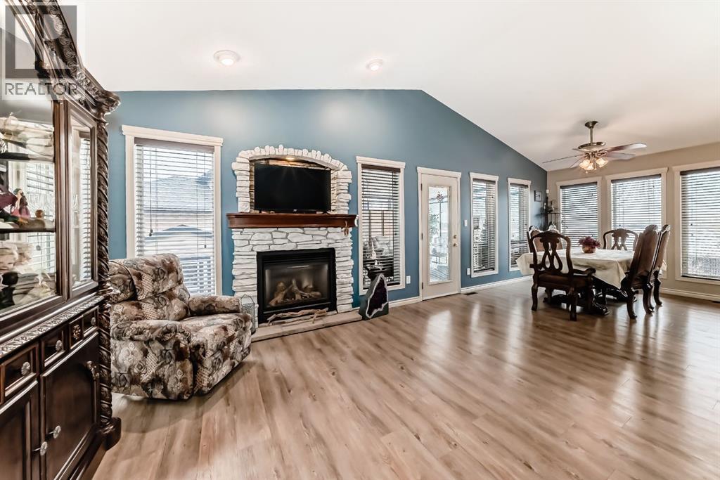 5559 52 Avenueclose, Innisfail, Alberta  T4G 0A1 - Photo 15 - A2284022