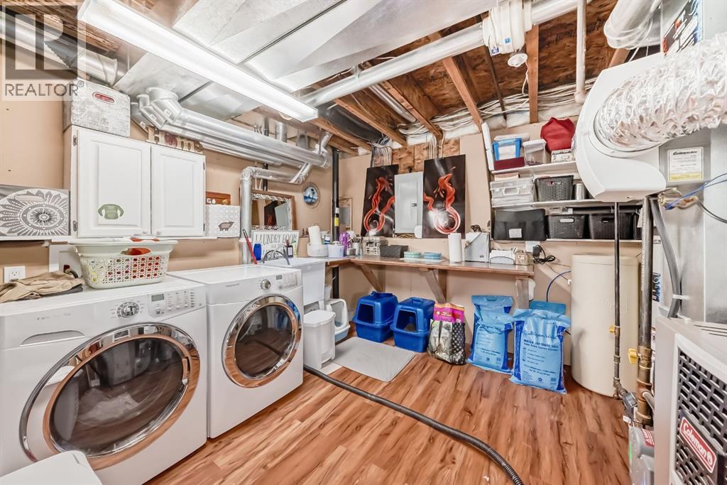 5559 52 Avenueclose, Innisfail, Alberta  T4G 0A1 - Photo 33 - A2284022