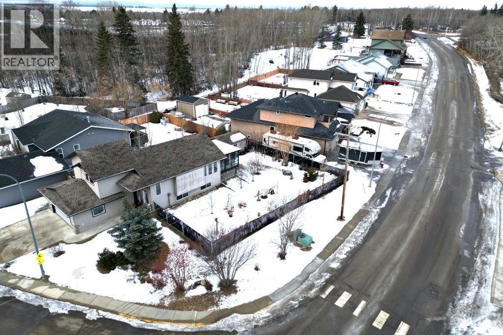 5559 52 Avenueclose, Innisfail, Alberta  T4G 0A1 - Photo 43 - A2284022