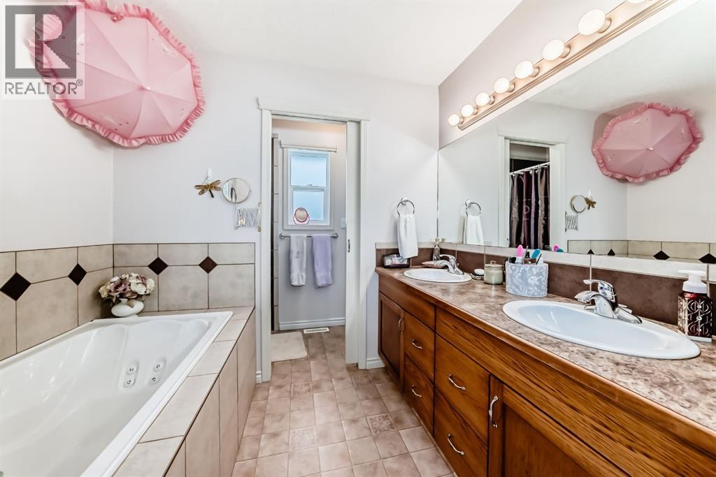 5559 52 Avenueclose, Innisfail, Alberta  T4G 0A1 - Photo 24 - A2284022