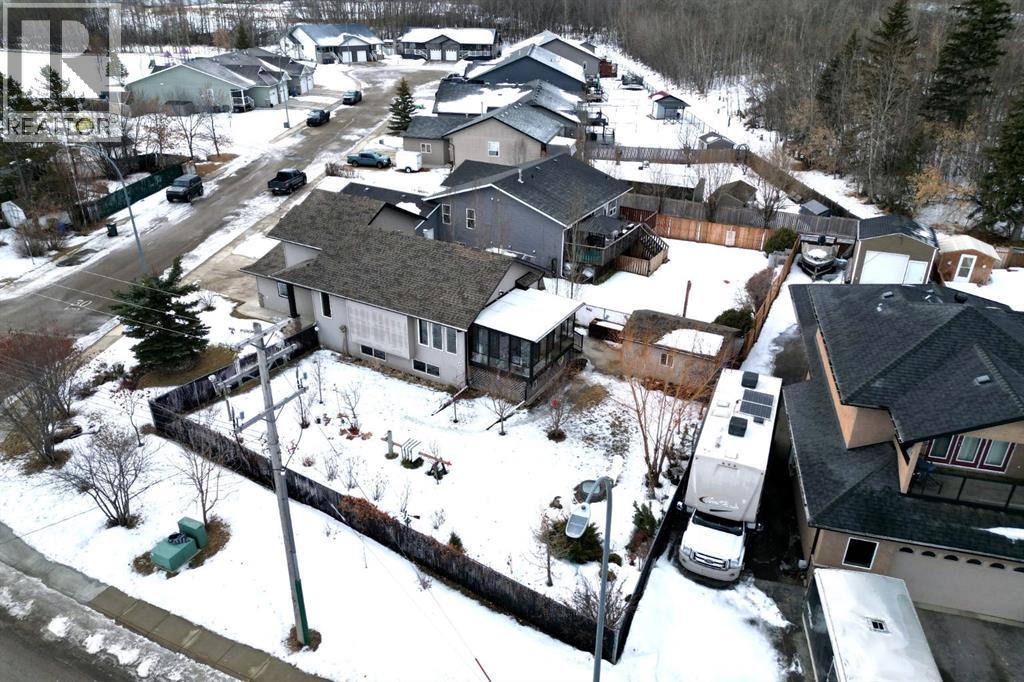 5559 52 Avenueclose, Innisfail, Alberta  T4G 0A1 - Photo 44 - A2284022