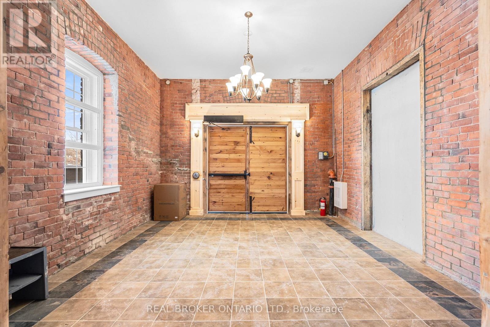 001 - 150 Mill Street, Carleton Place, Ontario  K7C 1T4 - Photo 7 - X12781908