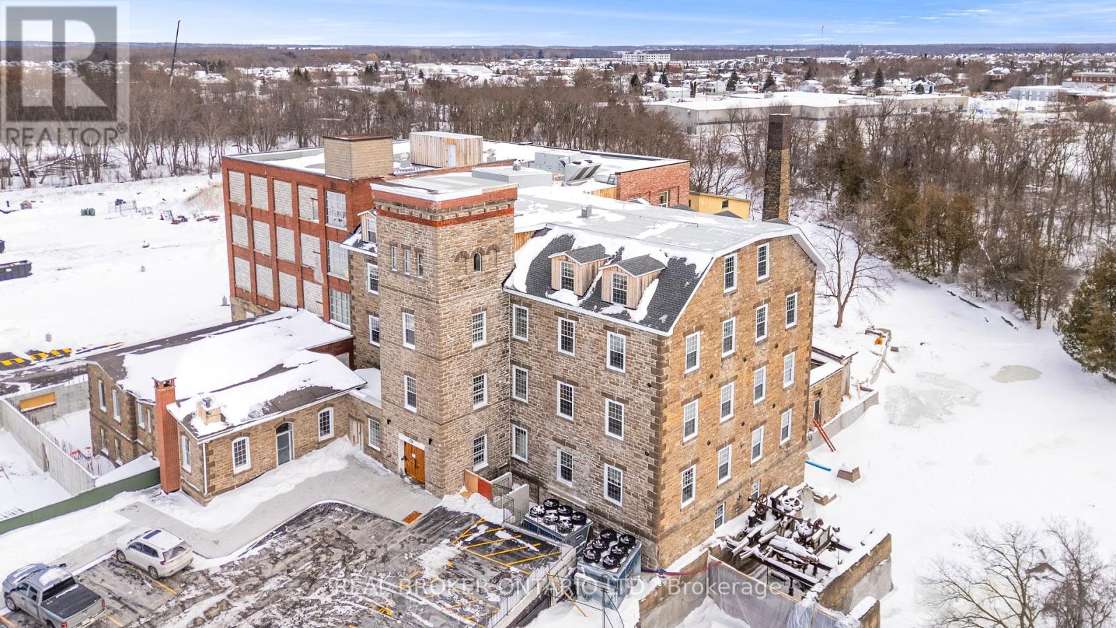 007 - 150 Mill Street, Carleton Place, Ontario  K7C 1T4 - Photo 3 - X12781912