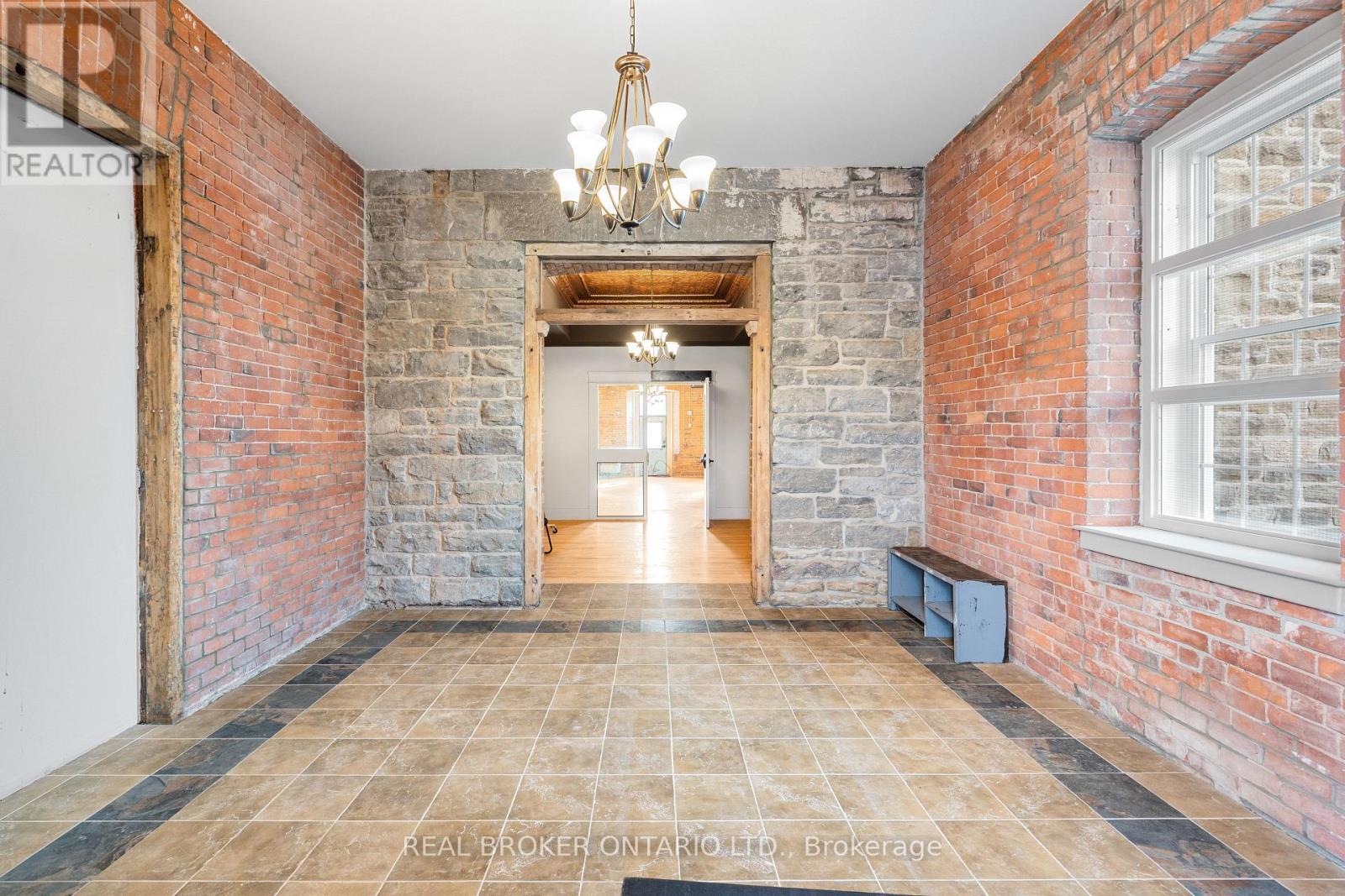 007 - 150 Mill Street, Carleton Place, Ontario  K7C 1T4 - Photo 6 - X12781912