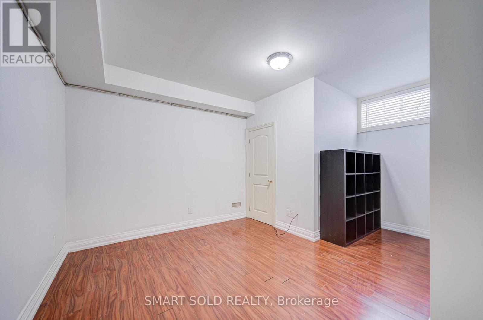 Lower A - 213 Maplehurst Avenue, Toronto, Ontario  M2N 3C3 - Photo 6 - C12781880