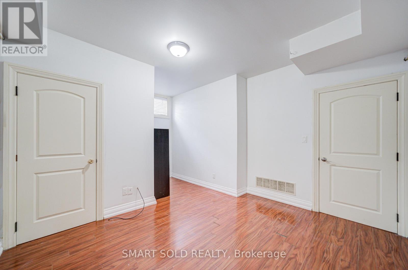 Lower A - 213 Maplehurst Avenue, Toronto, Ontario  M2N 3C3 - Photo 7 - C12781880