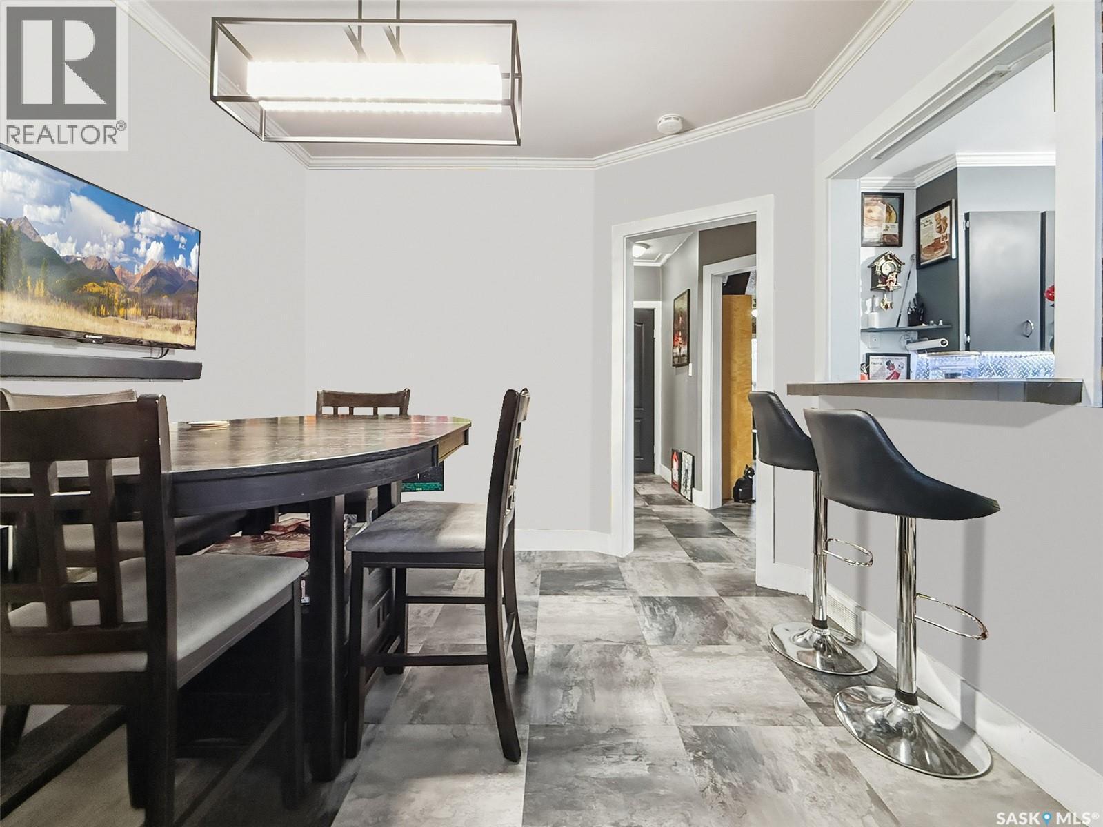 236 7th Avenue Nw, Swift Current, Saskatchewan  S9H 0Y8 - Photo 5 - SK026477