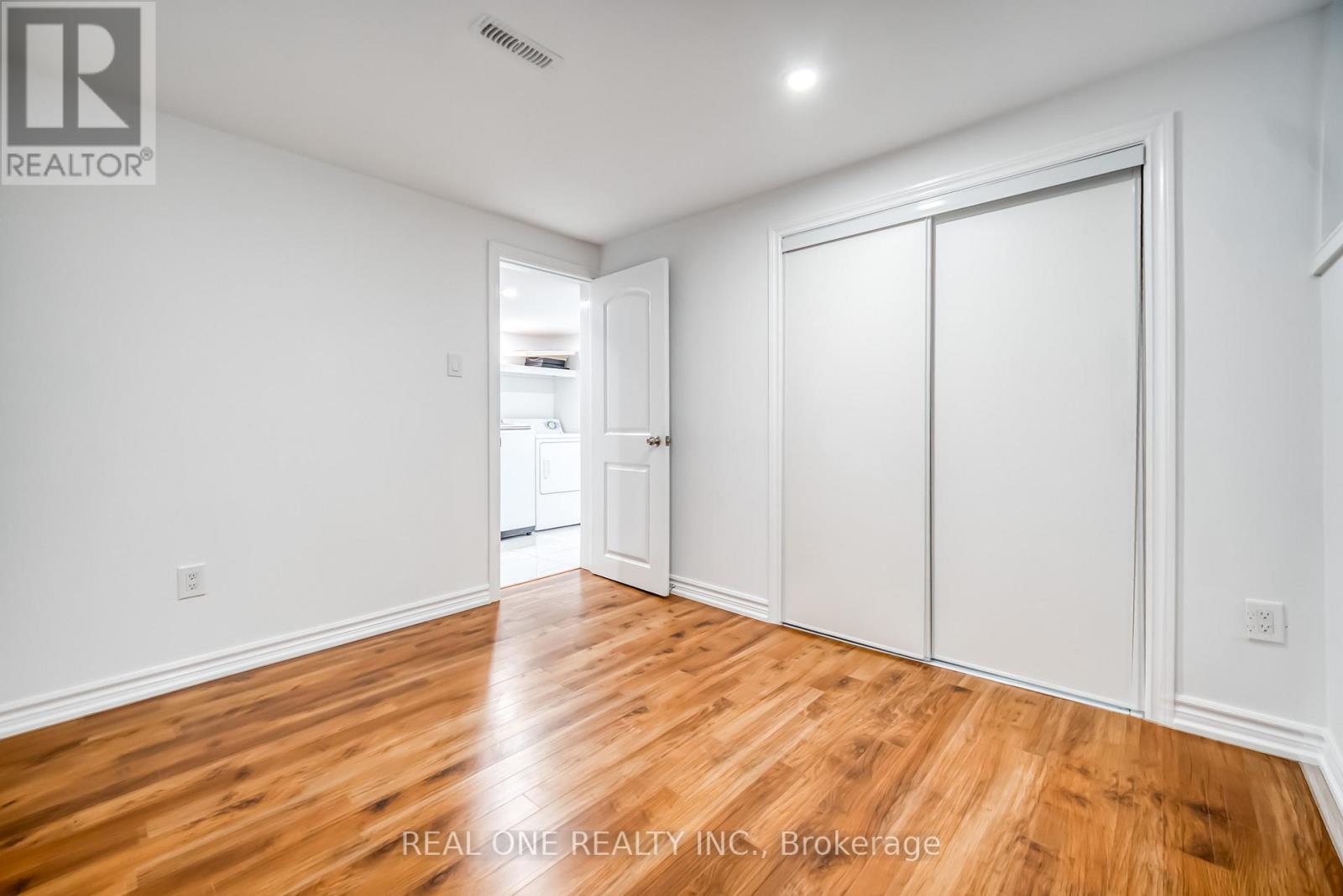 Bsmt - 106 Deanscroft Square, Toronto, Ontario  M1E 4W9 - Photo 17 - E12781914