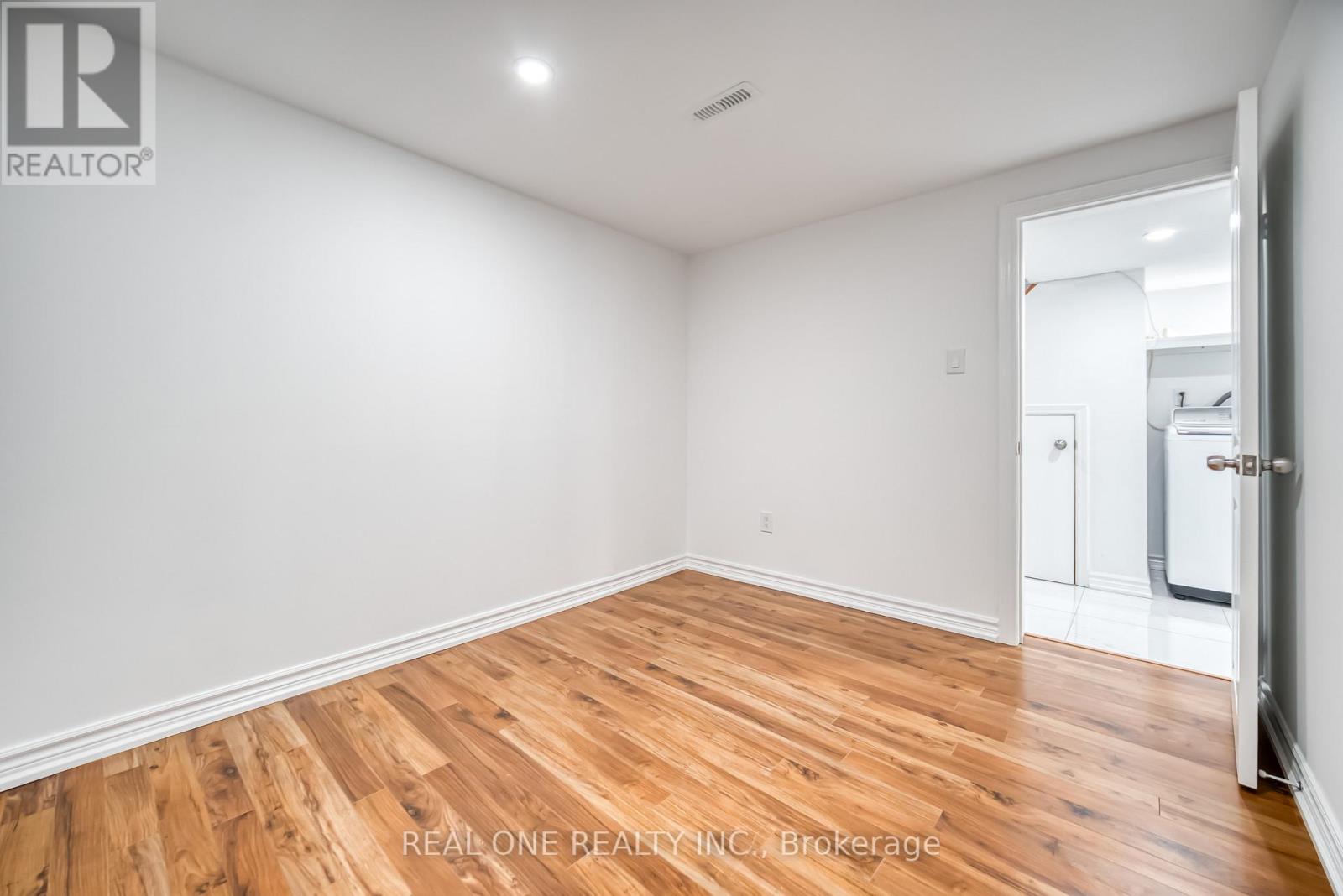 Bsmt - 106 Deanscroft Square, Toronto, Ontario  M1E 4W9 - Photo 18 - E12781914