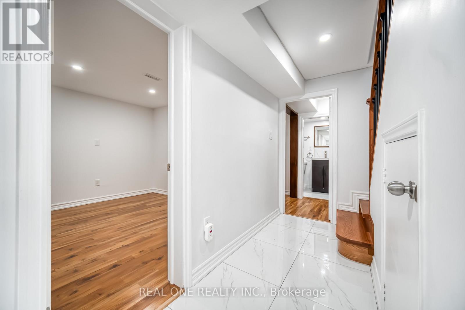 Bsmt - 106 Deanscroft Square, Toronto, Ontario  M1E 4W9 - Photo 8 - E12781914