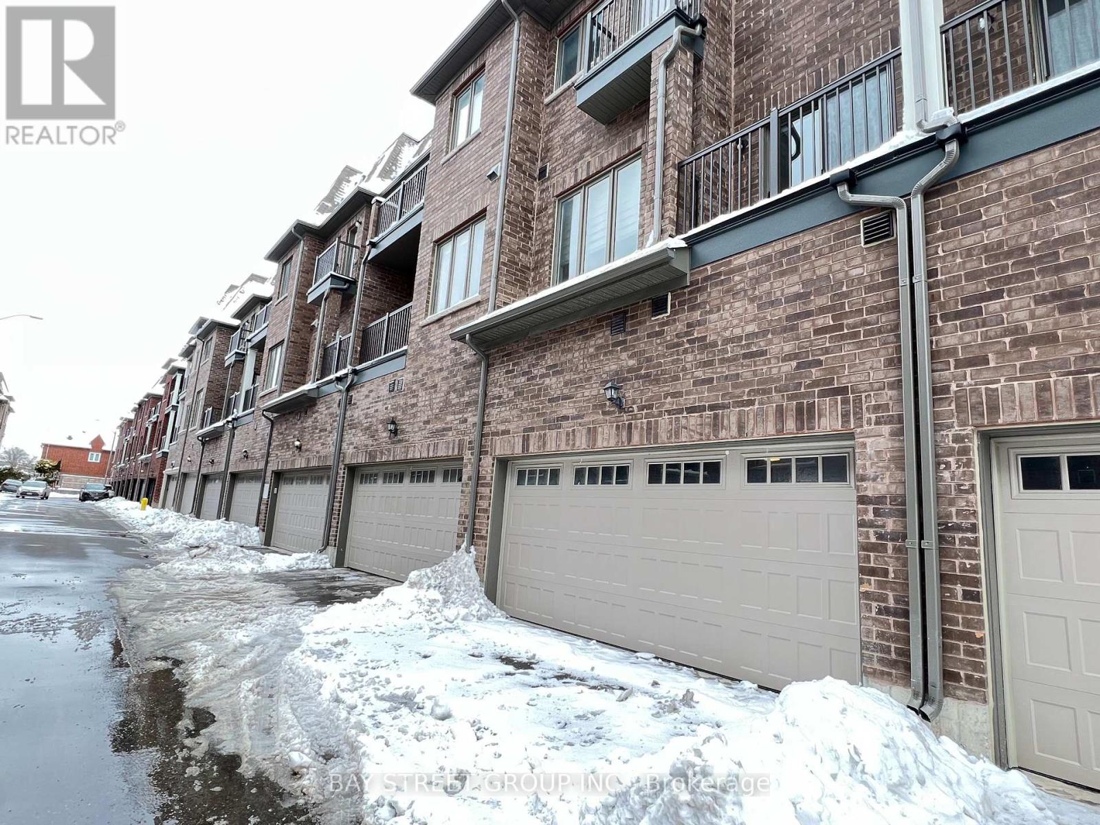 Upper - 4122 Highway 7 Road, Markham, Ontario  L3R 0W9 - Photo 13 - N12781874