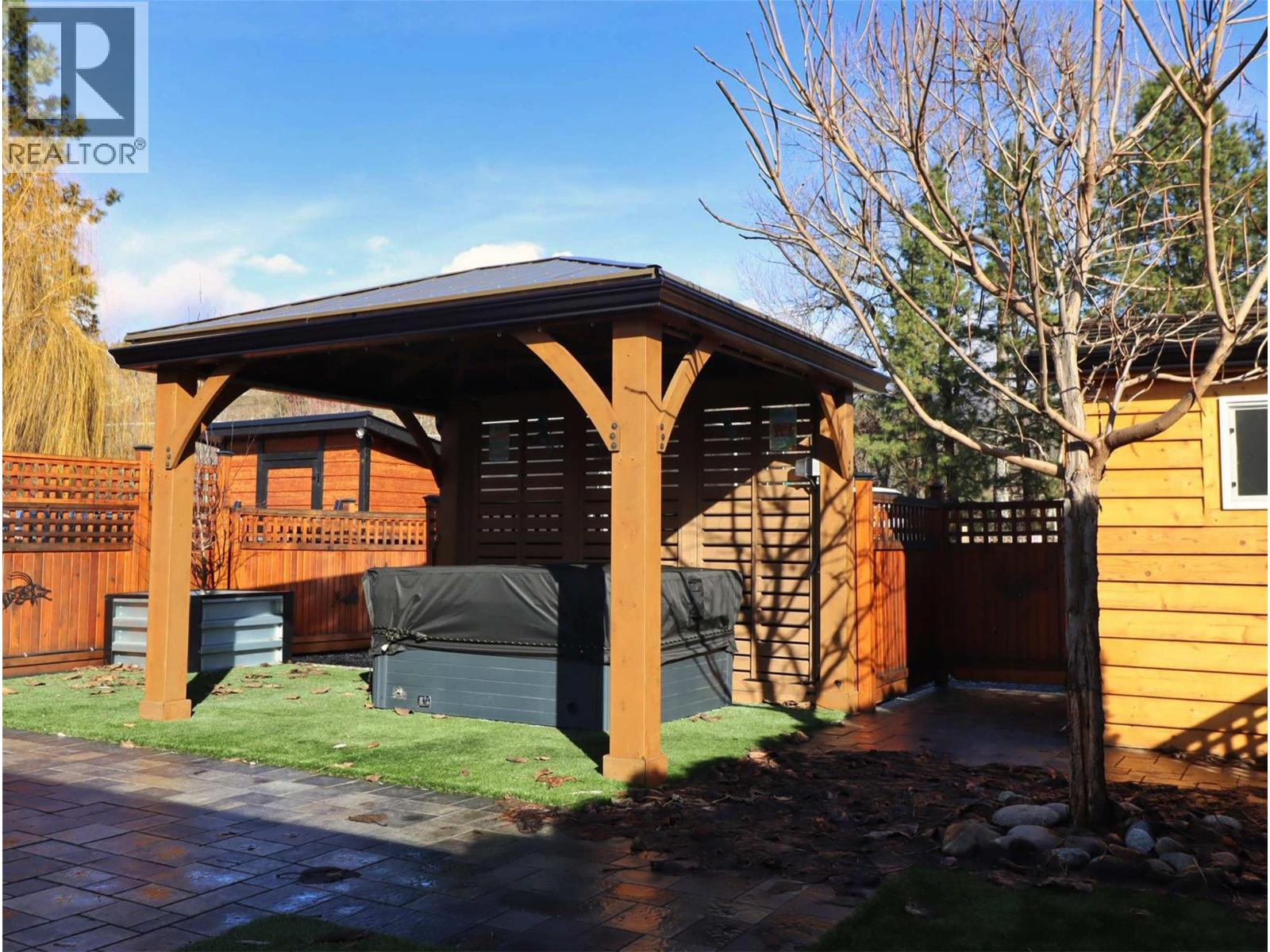 4 Eagle Lane, Lee Creek, British Columbia  V0E 1M4 - Photo 14 - 10375498