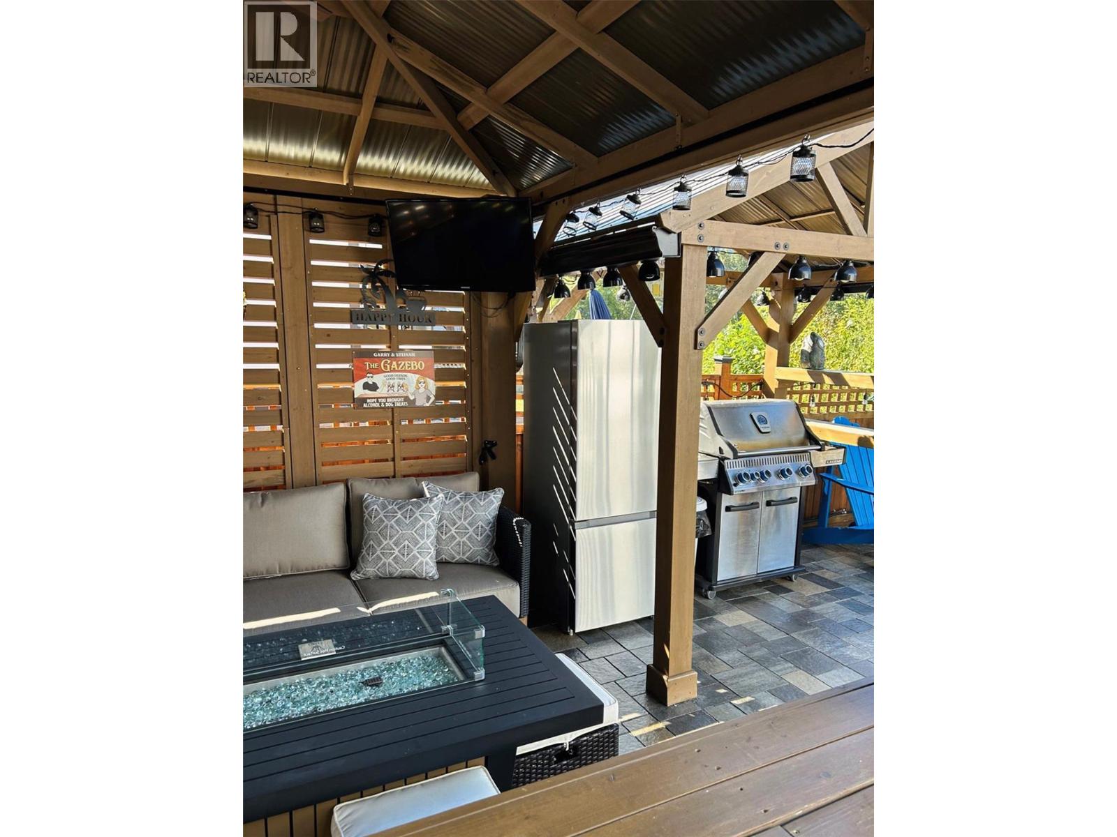 4 Eagle Lane, Lee Creek, British Columbia  V0E 1M4 - Photo 18 - 10375498