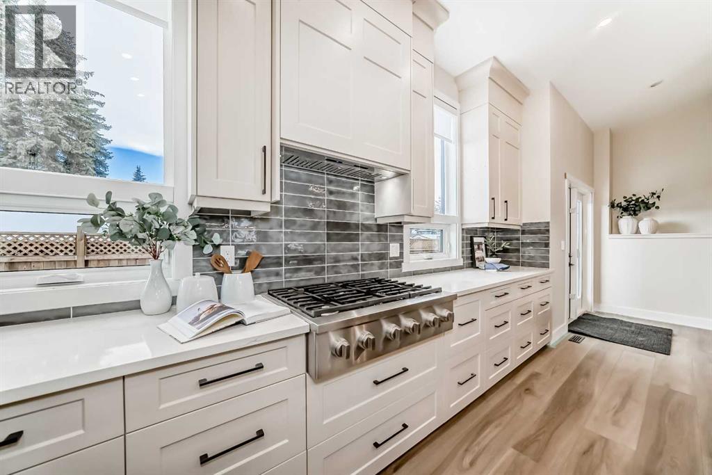 1 Spruce Bank Crescent Sw, Calgary, Alberta  T3C 3b5 - Photo 11 - A2279926