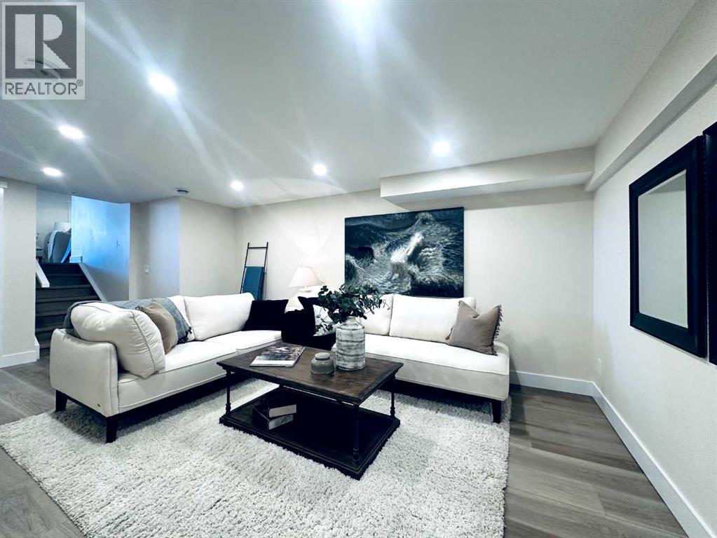 1 Spruce Bank Crescent Sw, Calgary, Alberta  T3C 3b5 - Photo 30 - A2279926