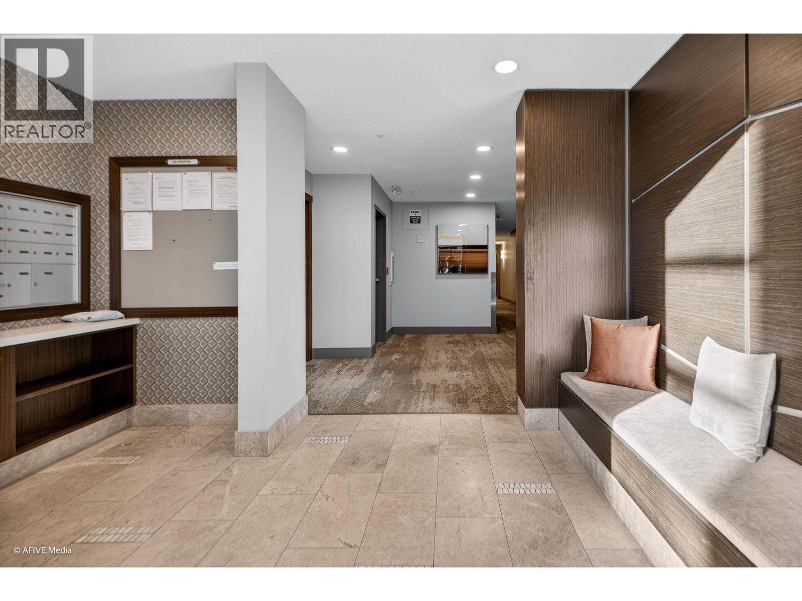 308 1151 Windsor Mews, Coquitlam, British Columbia  V3B 0M9 - Photo 5 - R3088940