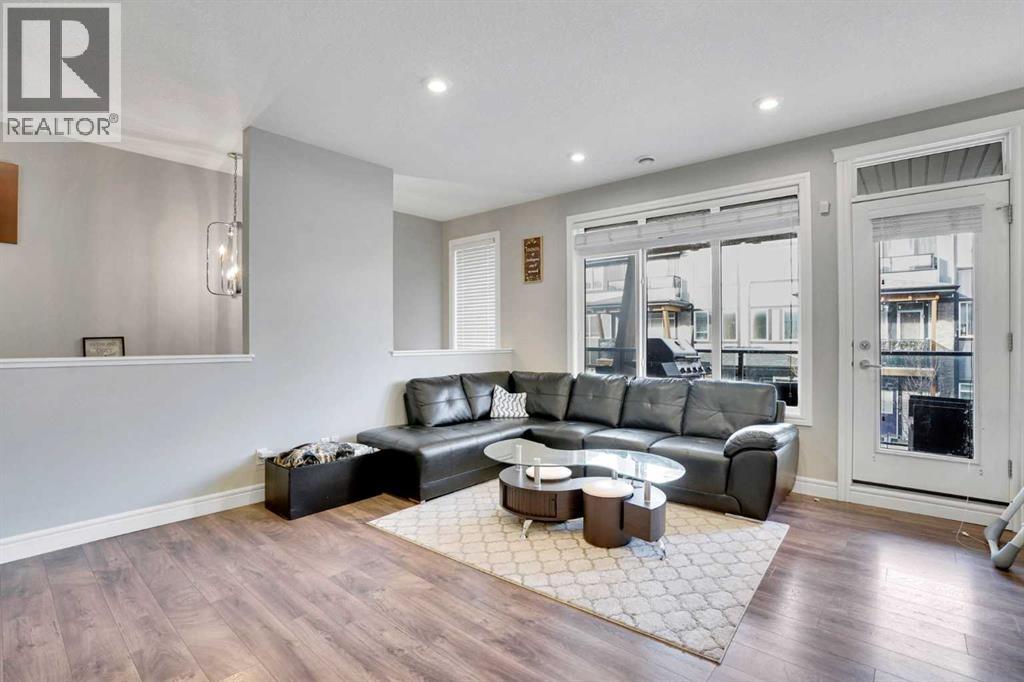 231 Savanna Walk Ne, Calgary, Alberta  T3J 0Y2 - Photo 10 - A2284935