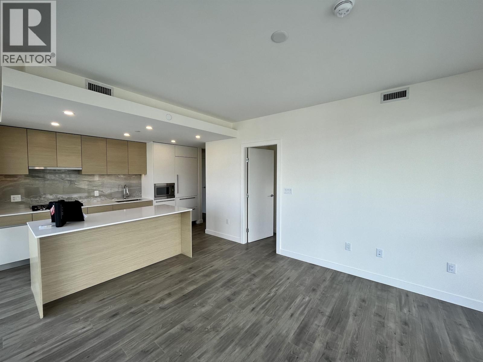 902 200 Klahanie Court, West Vancouver, British Columbia  V7P 0E4 - Photo 6 - R3076622