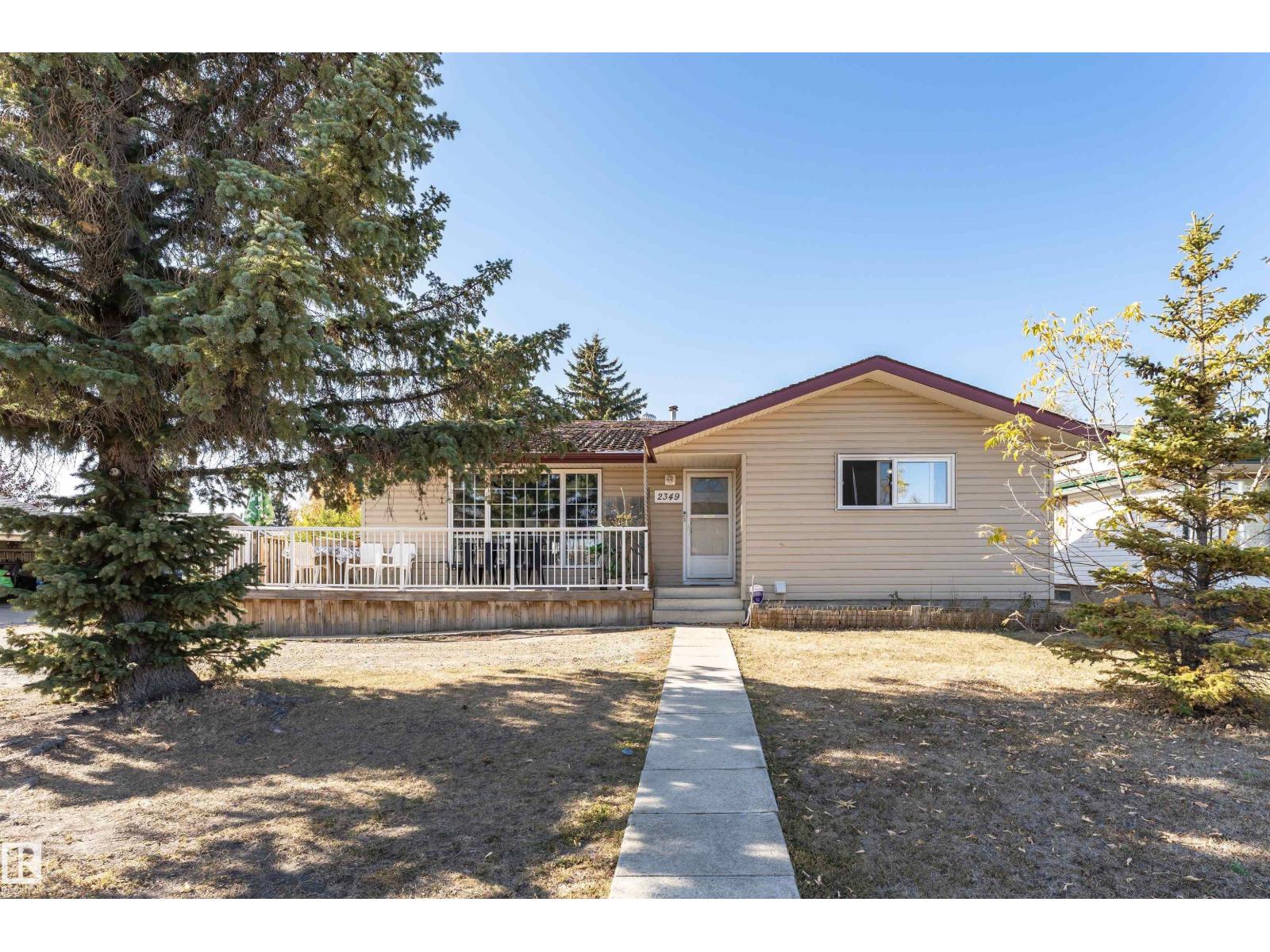 2349 MILLBOURNE RD W NW, Edmonton, Alberta