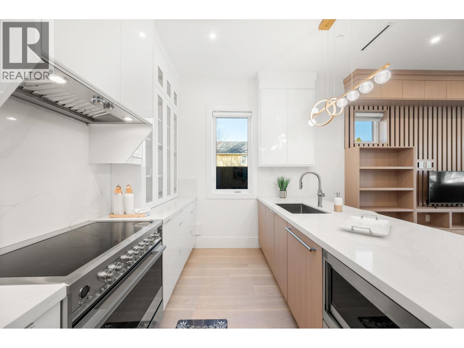 6307 Chester Street, Vancouver, British Columbia  V5W 3C4 - Photo 8 - R3088986