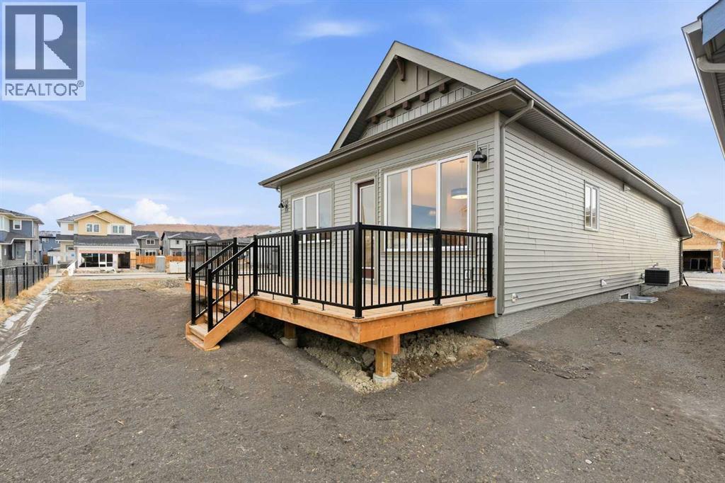 108 Quartz Crescent, Cochrane, Alberta  T4C 3G2 - Photo 39 - A2283874