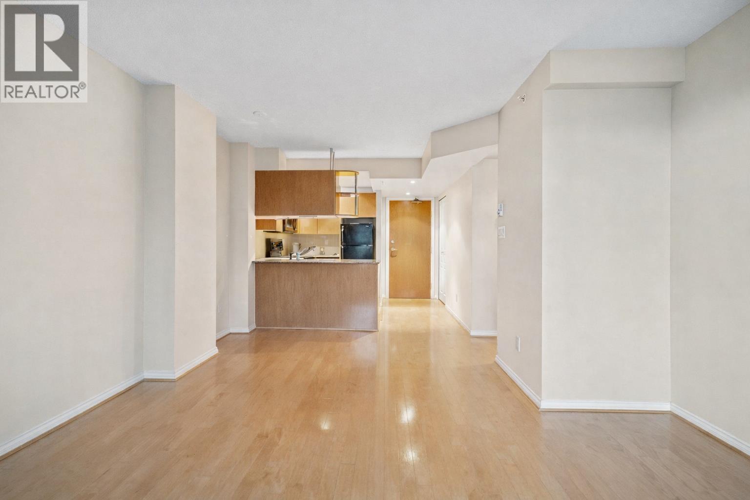 Listing Picture 16 of 39 : 2602 1189 HOWE STREET, Vancouver / 溫哥華 - 魯藝地產 Yvonne Lu Group - MLS Medallion Club Member