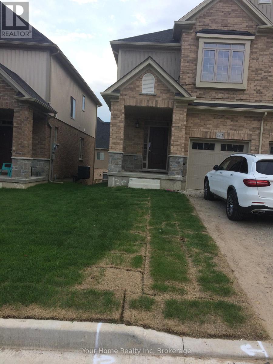 135 LAW DRIVE N, guelph (grange road), Ontario