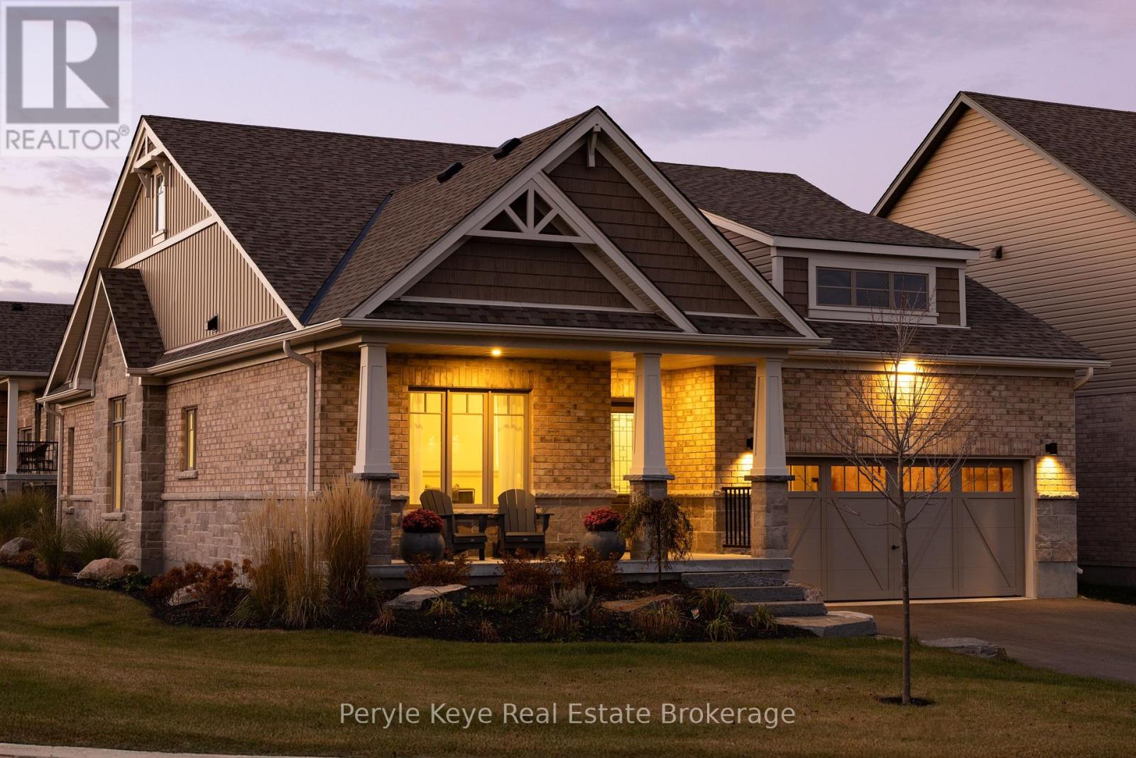 14 CHARLES MORLEY BOULEVARD, Huntsville, Ontario