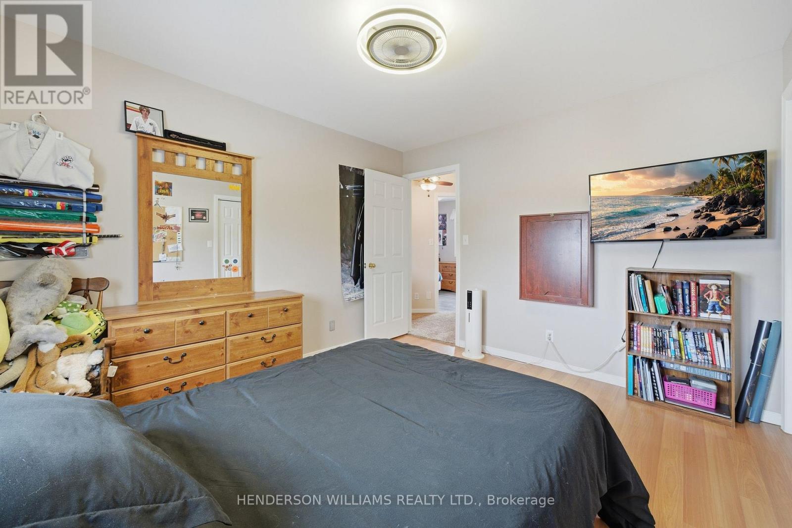 42 Forchuk Crescent, Quinte West (Trenton Ward), Ontario  K8V 6N2 - Photo 19 - X12781948