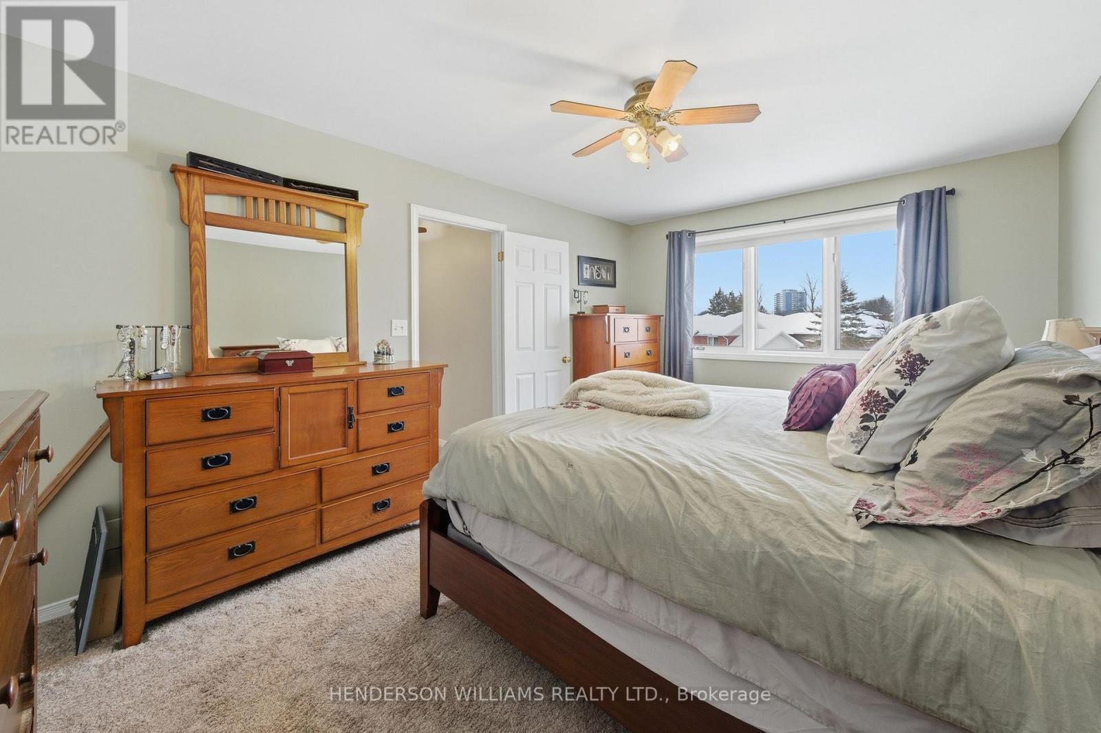 42 Forchuk Crescent, Quinte West (Trenton Ward), Ontario  K8V 6N2 - Photo 23 - X12781948