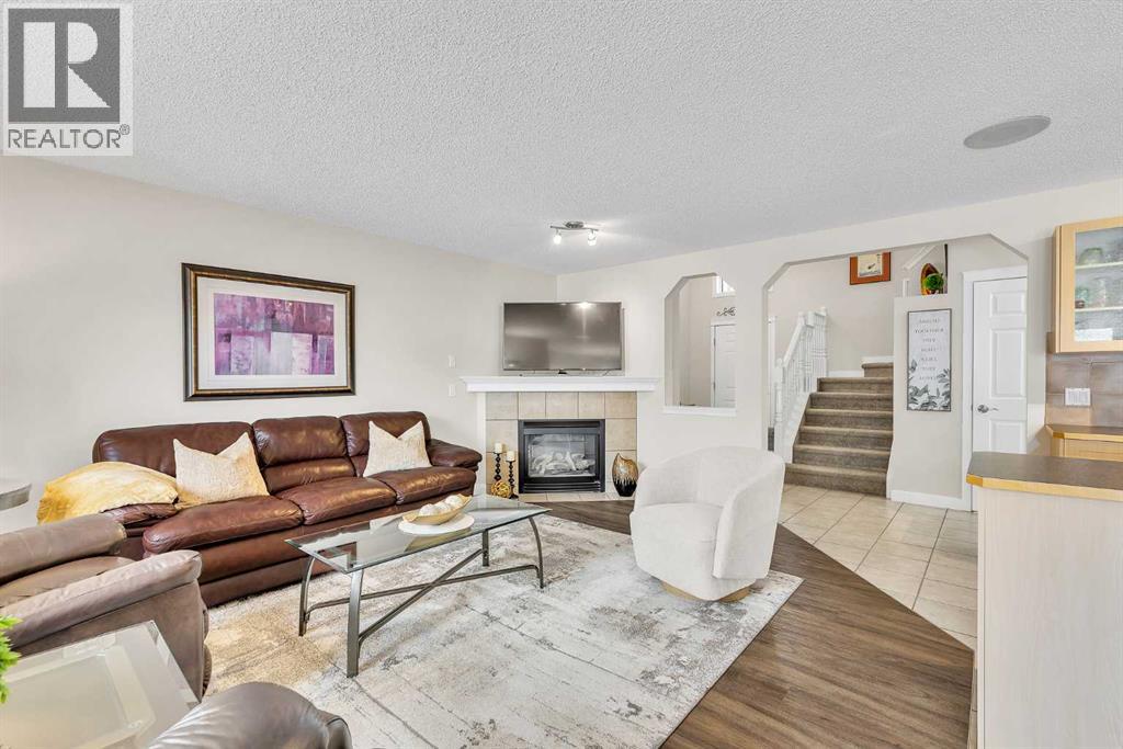 103 Panamount Crescent Nw, Calgary, Alberta  T3K 5L8 - Photo 9 - A2281561