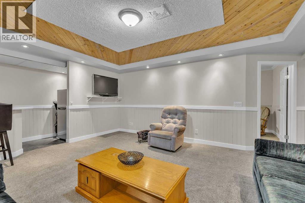 103 Panamount Crescent Nw, Calgary, Alberta  T3K 5L8 - Photo 34 - A2281561