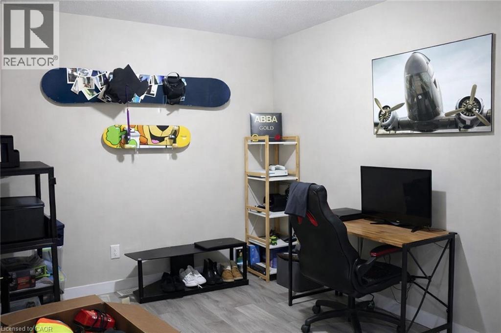 160 Rochefort Street Unit# B4, Kitchener, Ontario  N2R 0P5 - Photo 12 - 40804752