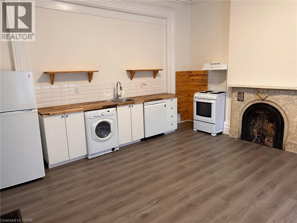 240 Dalhousie Street Unit# 1, Brantford, Ontario  N3S 3T9 - Photo 1 - 40804749