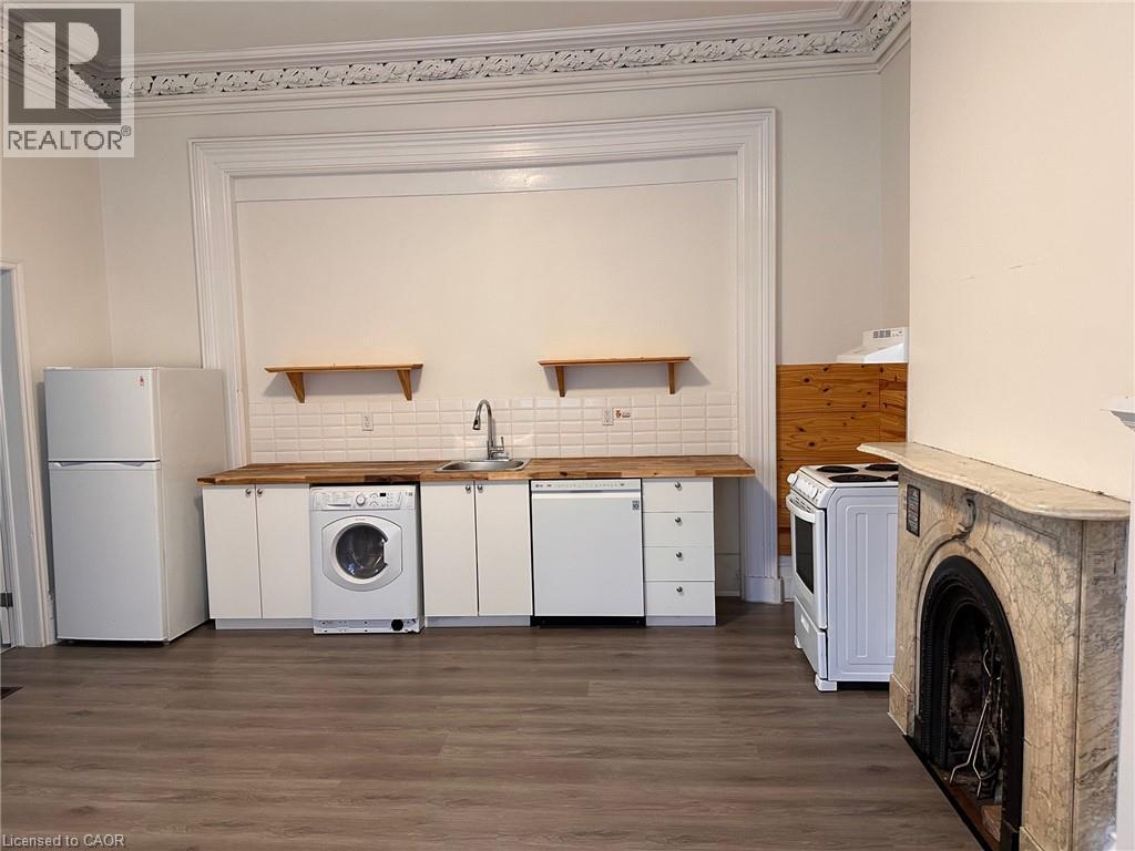 240 Dalhousie Street Unit# 1, Brantford, Ontario  N3S 3T9 - Photo 2 - 40804749