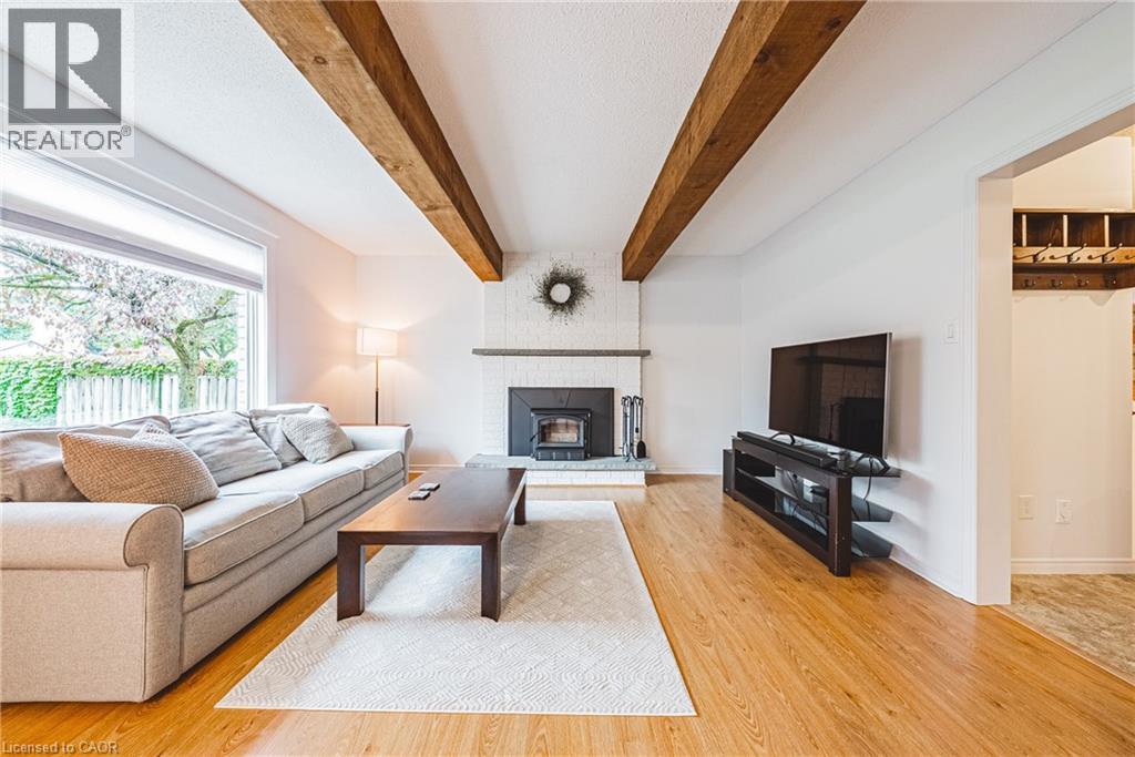 35 Cowan Boulevard, Cambridge, Ontario  N1T 1E6 - Photo 3 - 40804721