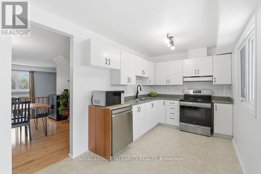 8 - 3205 Uplands Drive, Ottawa, Ontario  K1V 9T3 - Photo 12 - X12781954