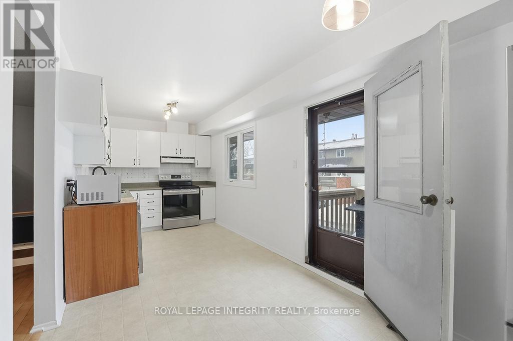 8 - 3205 Uplands Drive, Ottawa, Ontario  K1V 9T3 - Photo 13 - X12781954