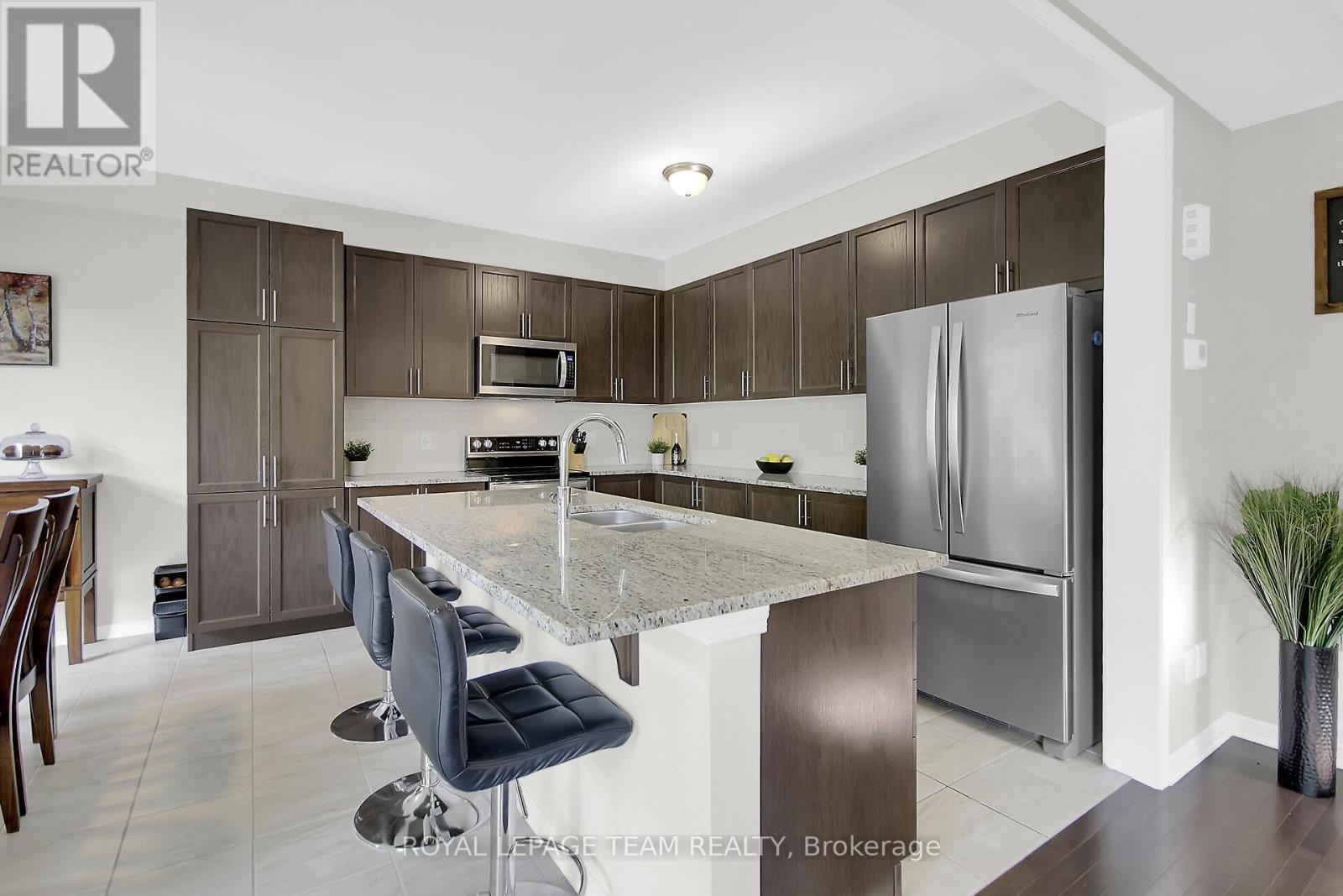 3202 Harvester Crescent, North Grenville, Ontario  K0G 1J0 - Photo 12 - X12781984